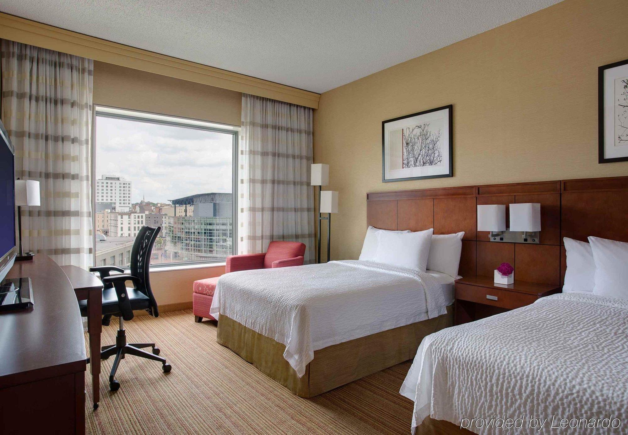 Courtyard Grand Rapids Downtown Hotel Kültér fotó