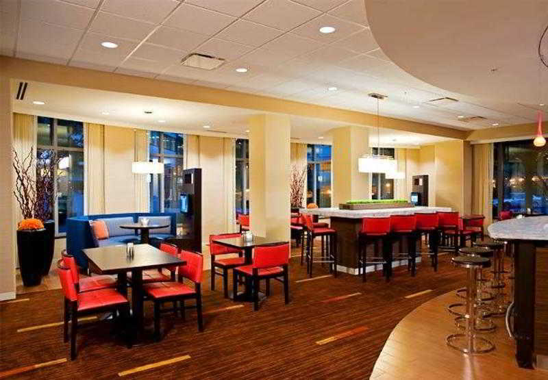 Courtyard Grand Rapids Downtown Hotel Kültér fotó